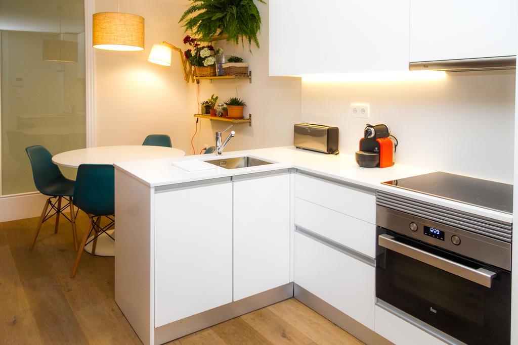 Liiiving In Porto | Central Garden Flat Bagian luar foto