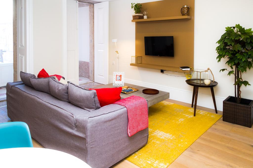 Liiiving In Porto | Central Garden Flat Bagian luar foto