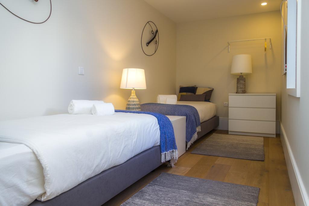 Liiiving In Porto | Central Garden Flat Bagian luar foto