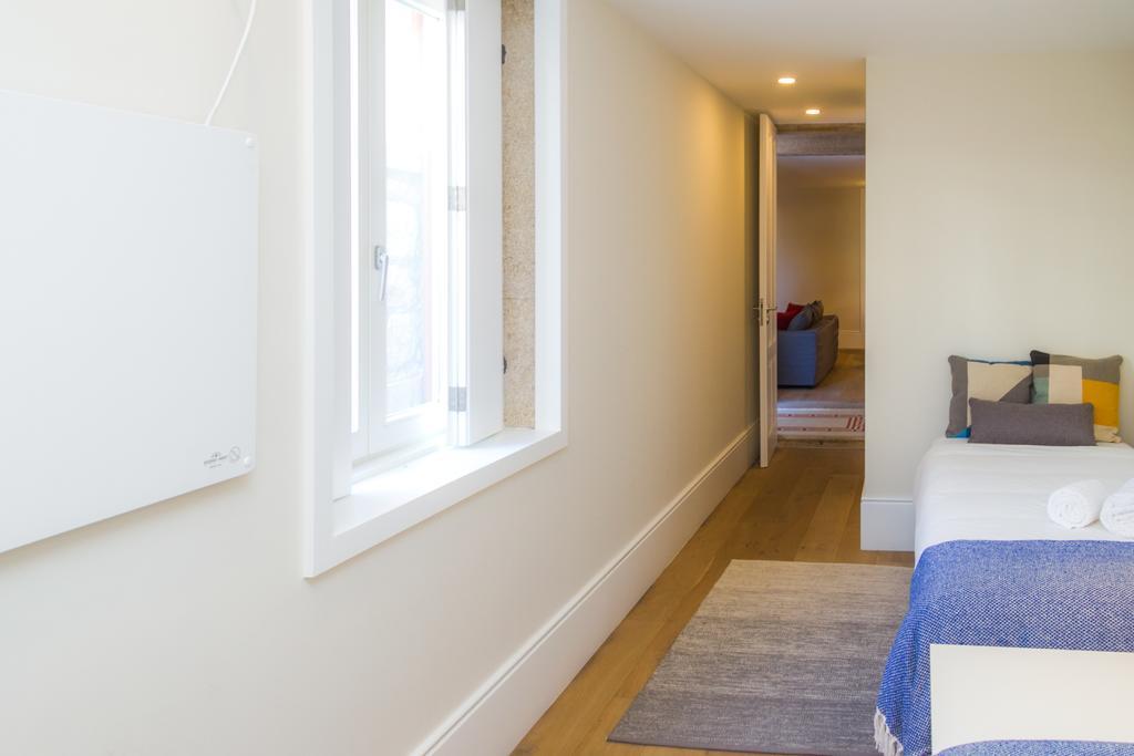 Liiiving In Porto | Central Garden Flat Bagian luar foto